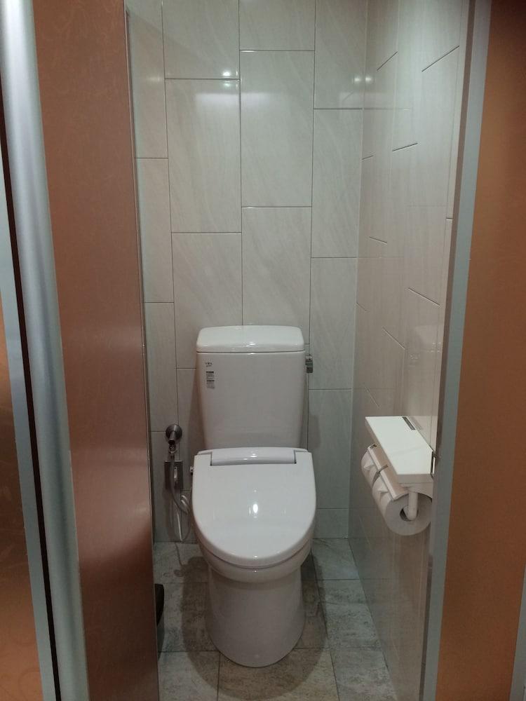 Hotel Sunplaza 2 Annex Осака Екстер'єр фото